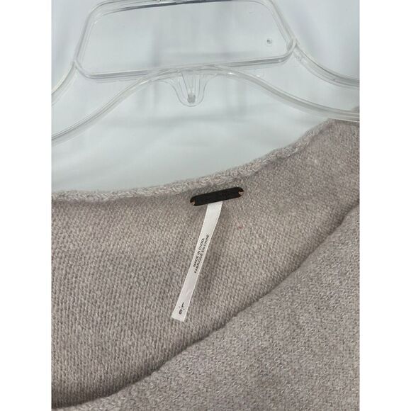 Free People Cream Asymmetrical Sweater - Picture 4 of 7